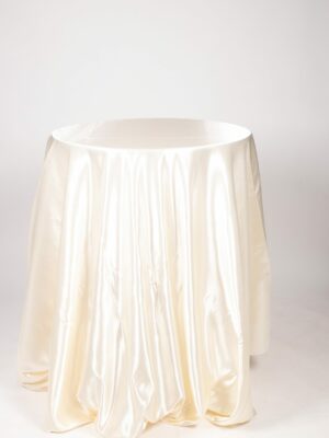 Table Cloth Ivory Satin
